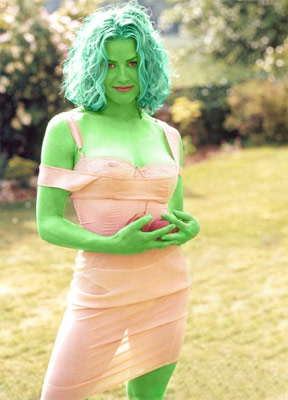 elisabeth shue transformed into an Orion Slave Girl (green skinned women of Star Trek)
