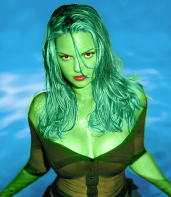 katherine heigl transformed into an Orion Slave Girl (green skinned women of Star Trek)
