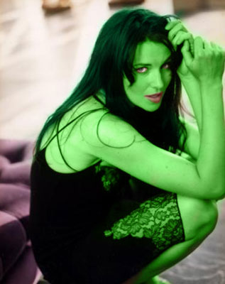 Lucy Lawless transformed into an Orion Slave Girl (green skinned women of Star Trek)